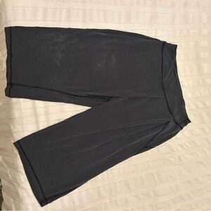 lululemon athletica Black Cropped Pants